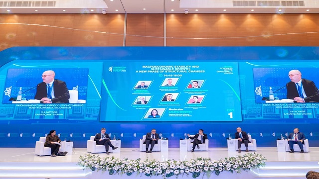 ozbekistan-2022-uluslararasi-ekonomik-forumu-semerkantta-basladi