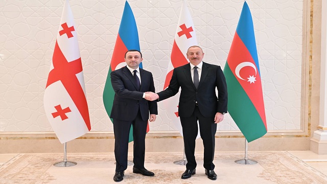 azerbaycan-cumhurbaskani-aliyev-gurcistan-basbakani-garibasviliyi-kabul-etti