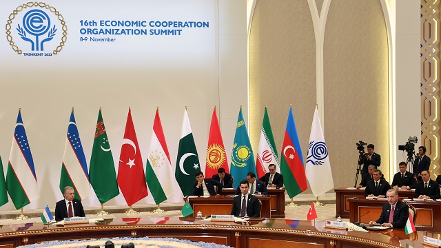 turkmenistan-devlet-baskani-berdimuhamedov-eit-liderler-zirvesi-nde-konustu