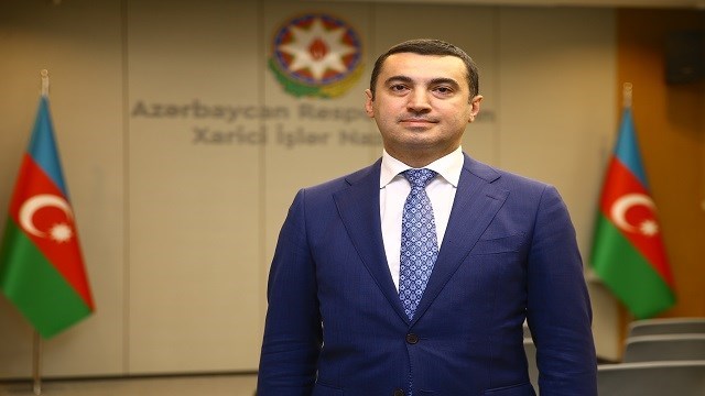 azerbaycan-disisleri-bakanligi-fransa-icisleri-bakaninin-diktator-ulke-sucla