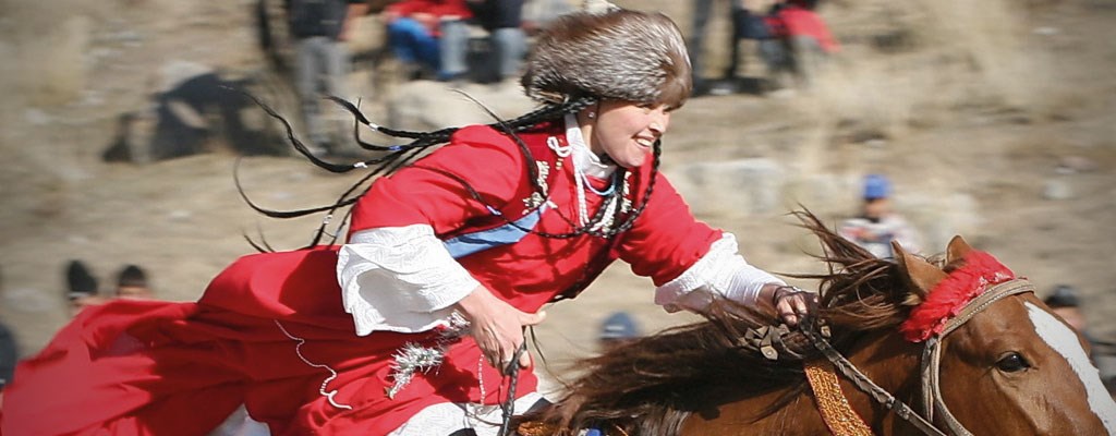 turk-dunyasinda-kadin