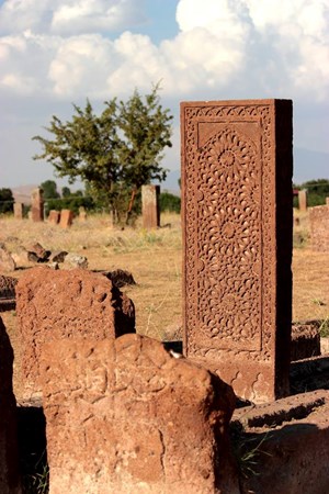 Ahlat'taki Selçuklu Mezarlığı UNESCO Dünya Mirası asil listesinde yer almaktadır.
