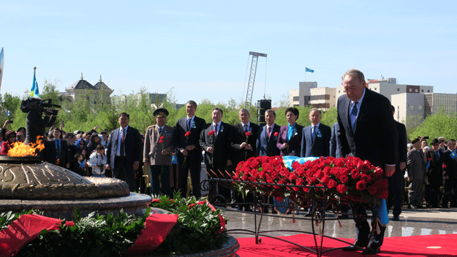 kazakistanda-zafer-gunu-kutlamalari