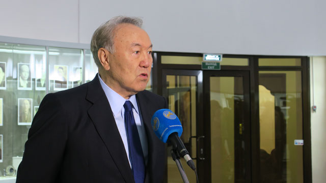kazakistan-yabanci-yatirima-enerji-harciyor