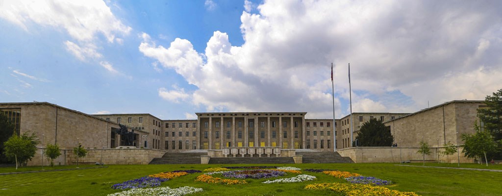 kiymetli-bir-bina-oykusu