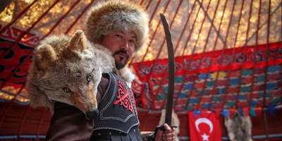 2000 yıllık kültür "han otağı"nda yaşatılıyor