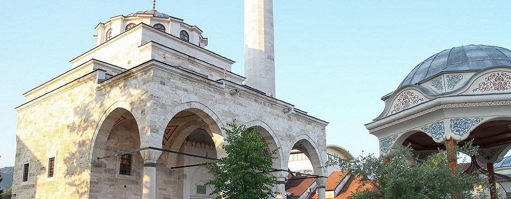ferhadiye-camii