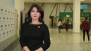 Kazakistan Milli Müzesi Gezi Çalışmaları Merkezi Müdürü Janar Beyisova, AA muhabirine yaptığı açıklamada, "Müzemizde 170 bini aşkın tarihi eser bulunuyor. Müzemiz, ülkemizin tarihi ve gelenekleriyle tanışmak isteyenlerin ilgi odağı haline geldi. Yılda 35 binden fazla turist ağırlıyoruz." dedi.