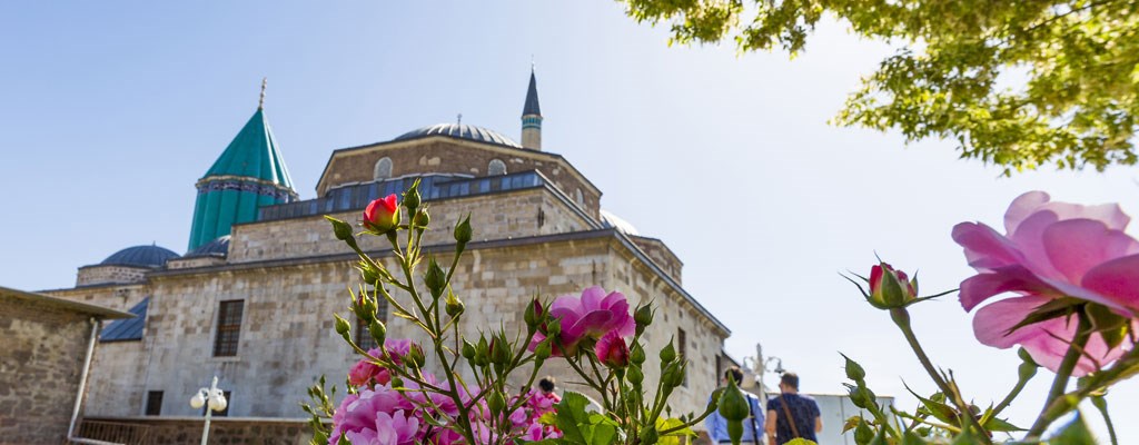 oyle-bir-sehir-ki-konya