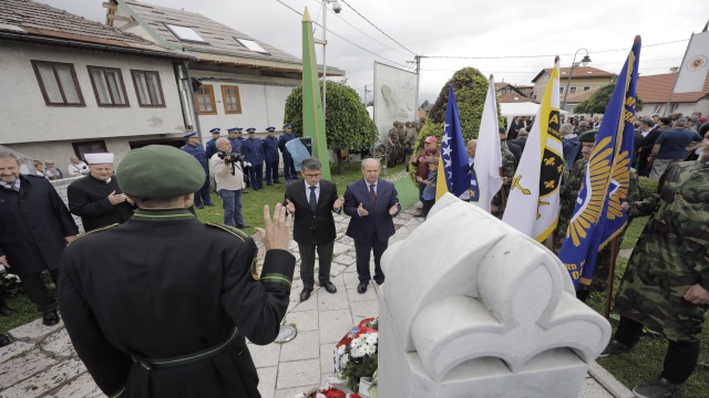 bosna-hersekte-sehitler-gunu