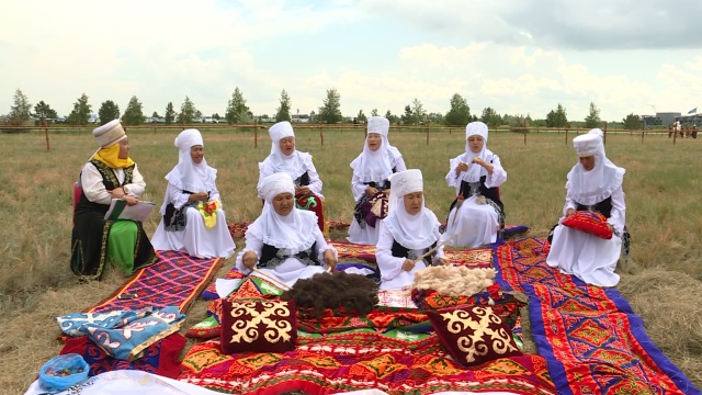 kazakistanda-nineler-korosu