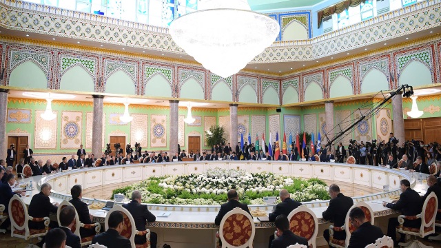 tacikistanda-bdt-devlet-baskanlari-zirvesi