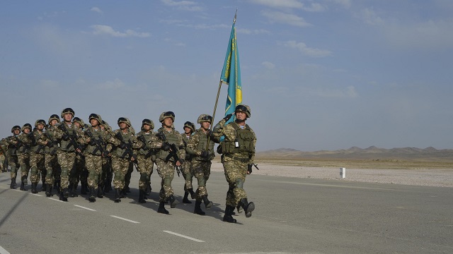 kazakistanda-kgao-askeri-tatbikati-basladi