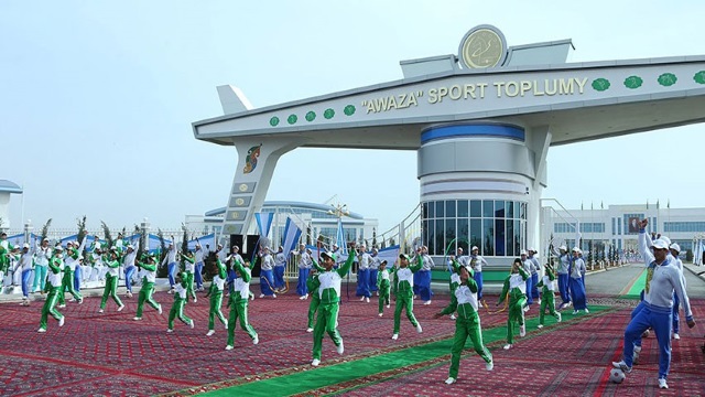 turkmenistan-da-hazar-devletleri-okul-kultur-ve-spor-festivali-basladi
