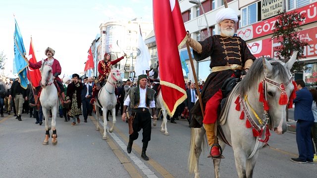 turk-dunyasi-kultur-ve-spor-soleni