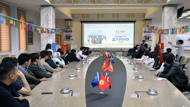 kirgizistanda-12-uluslararasi-ogrenci-bulusmasi-etkinligi