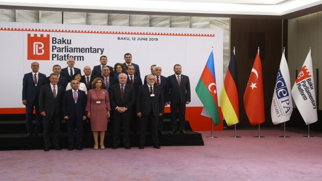 turk-azerbaycanli-ve-alman-parlamenterlerden-ortak-platform