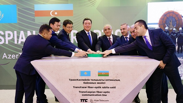 kazakistan-ve-azerbaycani-baglayan-fiber-optik-iletisim-hatti-insaati-basladi