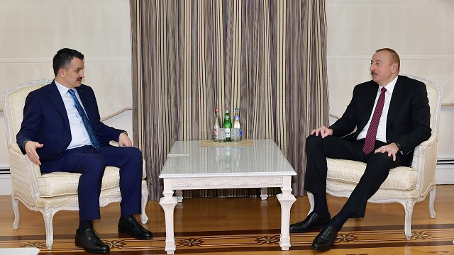 azerbaycan-cumhurbaskani-aliyev-bekir-pakdemirliyi-kabul-etti