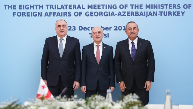 turkiye-azerbaycan-gurcistan-uclu-disisleri-bakanlari-toplantisi