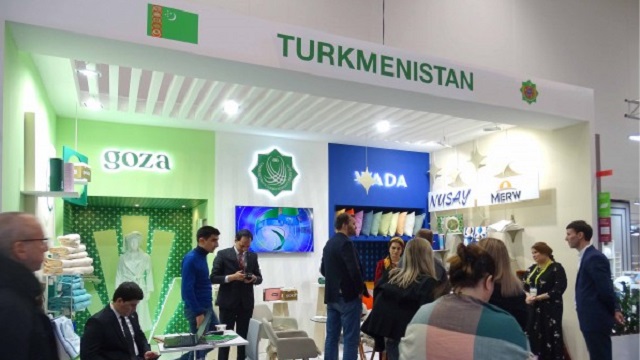 turkmen-tekstil-urunleri-almanya-hiemtextile-2020-fuari-nda
