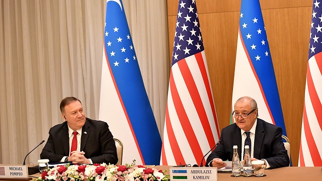 pompeo-ozbekistan-disisleri-bakani-kamilovla-gorustu