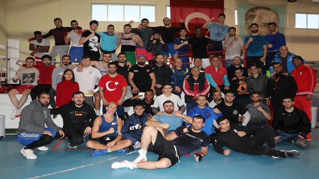 boksta-azerbaycan-ile-ikili-kamp-yapiliyor