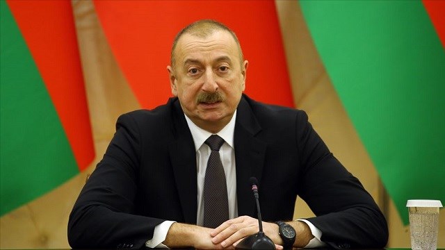 azerbaycanda-300-bin-ozel-sektor-calisaninin-maasini-devlet-odeyecek