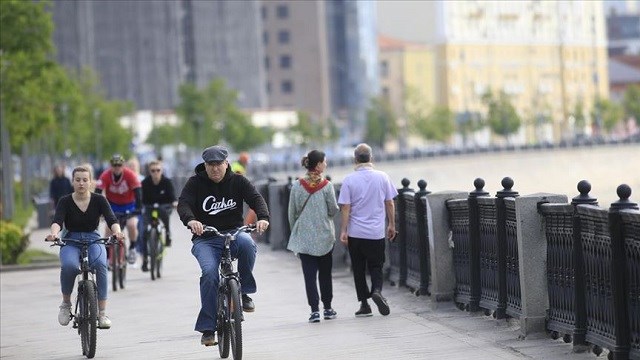 rusyada-kovid-19-vaka-sayisi-458-bini-gecti