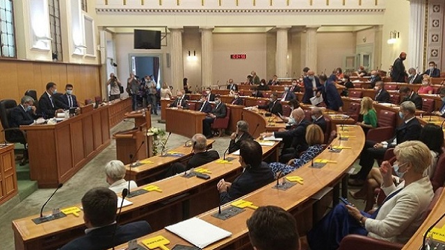 hirvatistanda-goran-jandrokovic-yeniden-meclis-baskani-secildi