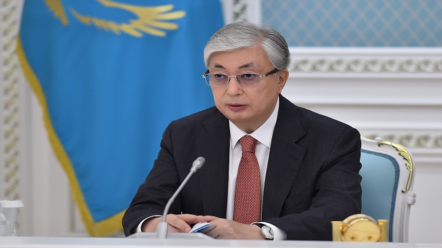 kazakistanda-anayasanin-kabul-edilisinin-25-yili-kutlamalari