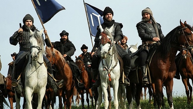 dirilis-ertugrul-azerbaycan-devlet-televizyonunda-yayinlanacak