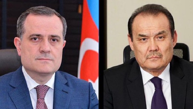 azerbaycan-disisleri-bakani-bayramov-turk-konseyi-genel-sekreteri-amreyev-ile-t