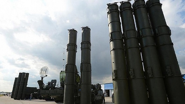 yunanistan-s-300u-teste-hazirlaniyor