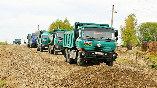 azerbaycanda-isgalden-kurtarilan-sugovusan-ve-talis-koylerine-yeni-yol-yapiliy