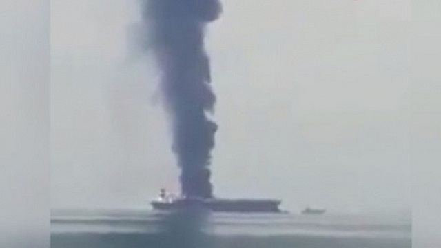 rus-petrol-tankerinde-patlama-10-kisi-kurtarildi