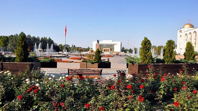 kirgizistanda-ulkenin-yonetim-seklini-belirlemek-icin-referandum-yapilacak