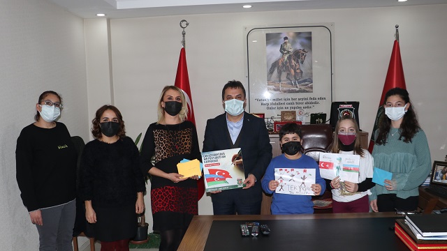 can-azerbaycana-bir-mektubum-var-kampanyasina-minik-ogrencilerden-destek
