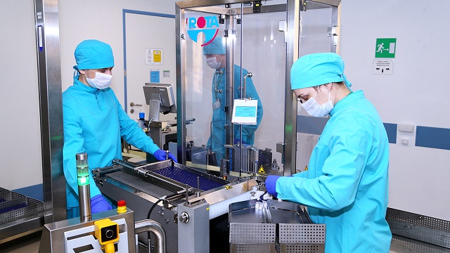 kazakistan-da-sputnik-v-asisinin-uretimine-baslandi