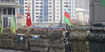 Azerbaycan Zafer Geçidi Töreni'nden kareler