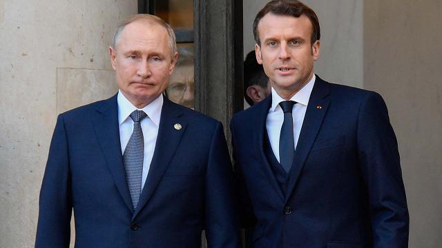 putin-ve-macron-telefonda-daglik-karabag-i-gorustu