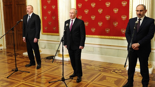 moskovadaki-daglik-karabag-gorusmesinde-taraflar-karabagin-gelisimine-dair-or