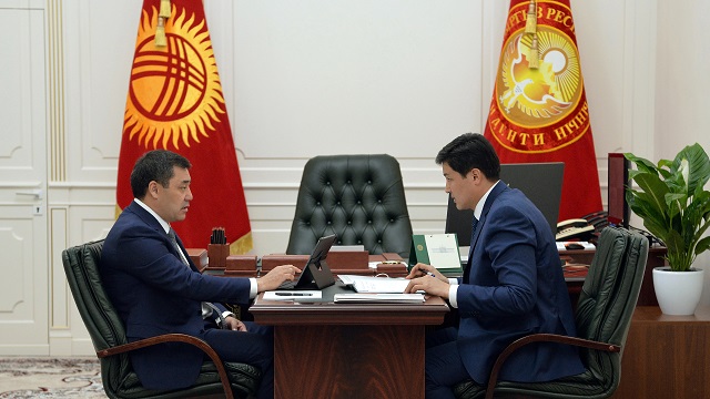 kirgizistan-cumhurbaskanindan-yatirimcilarin-desteklenmesi-ve-yatirim-ortamini
