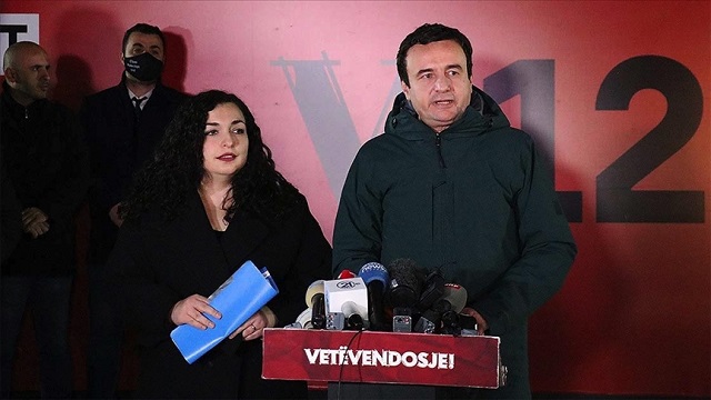 kosovadaki-genel-secimde-kendin-karar-al-hareketi-zaferini-ilan-etti