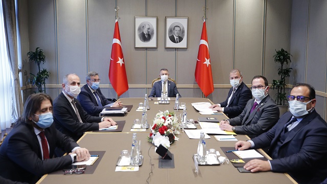 cumhurbaskani-yardimcisi-oktay-kktc-ekonomik-orgutler-platformu-uyeleriyle-bir