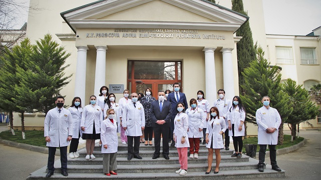 azerbaycanli-doktorlar-ankara-sehir-cocuk-hastanesinde-egitim-gorecek