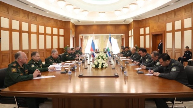 ozbekistan-ve-rusya-savunma-bakanliklari-2021-2025-yillarina-yonelik-stratejik-o