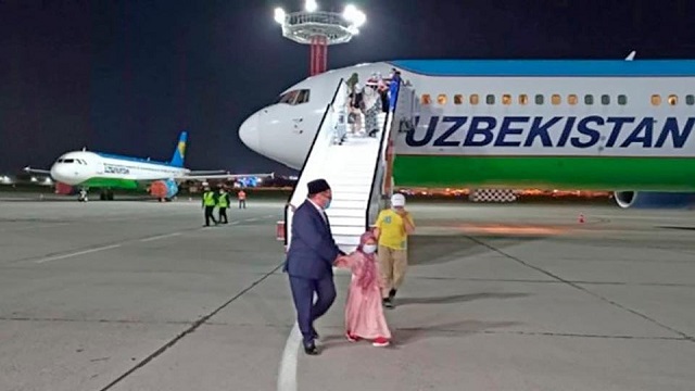 ozbekistan-suriye-den-93-vatandasini-tahliye-etti