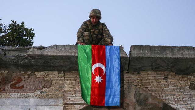 azerbaycandan-ermenistanin-ihlaline-tepki-saldirgan-tutumuna-son-vermeli