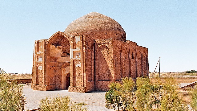 turkmenistan-in-tarihi-sehri-serahs